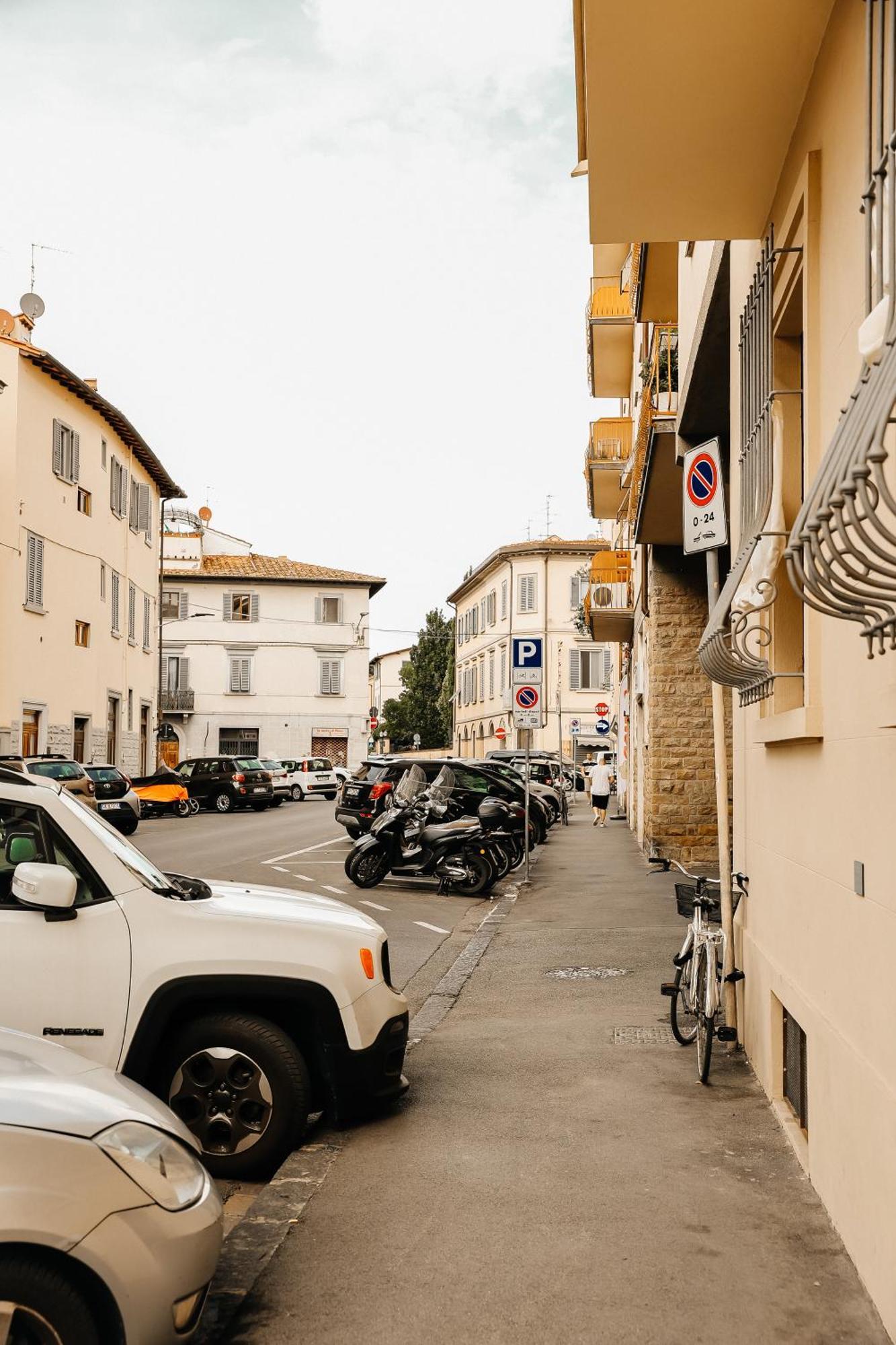 Modern Apartments In The Heart Of Florence Florença Exterior foto